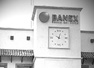 Banex desapareció pero deberá recuperar cartera millonaria