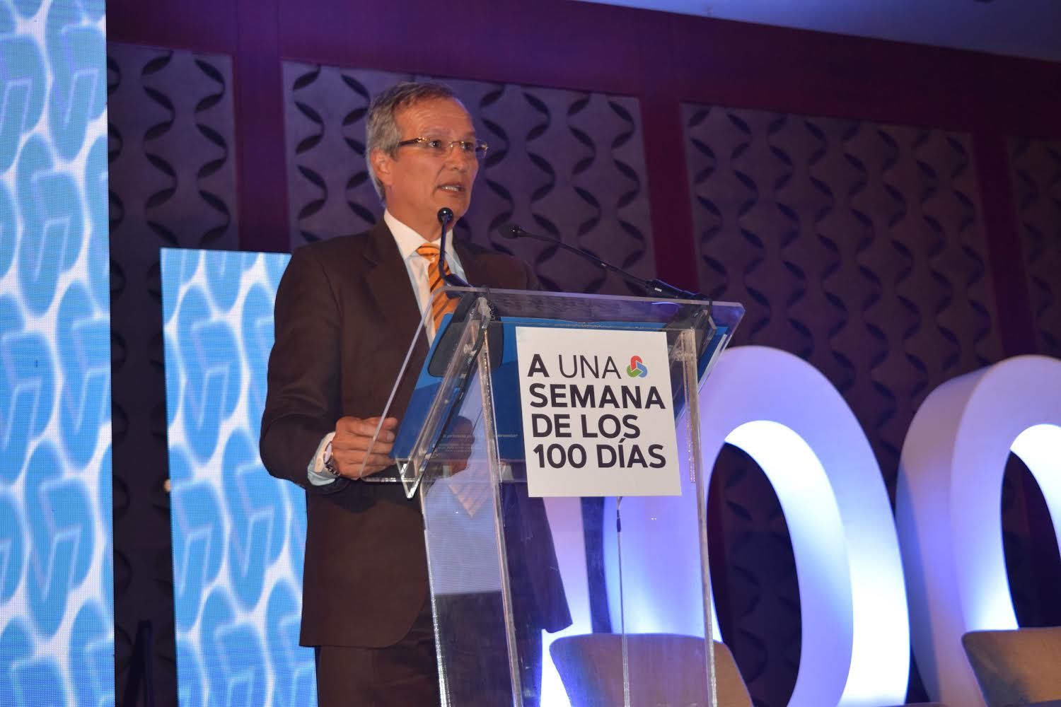 Empresarios destapan divorcio con Alvarado tras primeros 100 días de gobierno