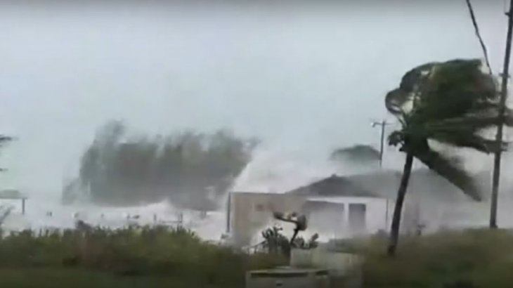 Equipos de rescate no pueden atender peticiones de emergencia en Gran Bahama Equipos de rescate no pueden atender peticiones de emergencia en Gran Bahama