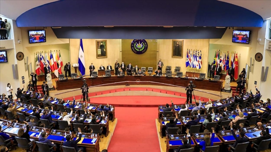 El Parlamento de El Salvador prorroga el estado de excepción para luchar contra las pandillas