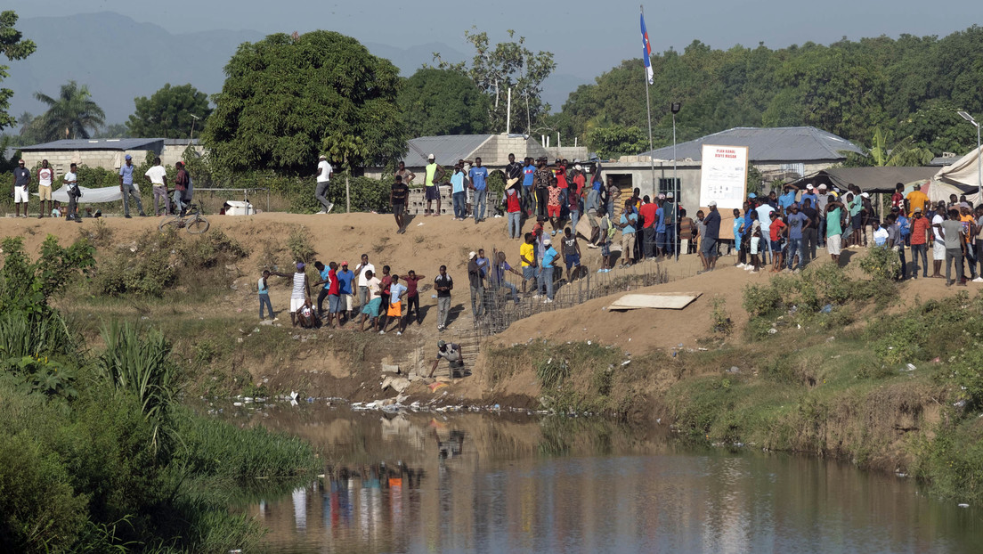 República Dominicana, firme en su decisión de mantener cerrada la frontera con Haití República Dominicana, firme en su decisión de mantener cerrada la frontera con Haití