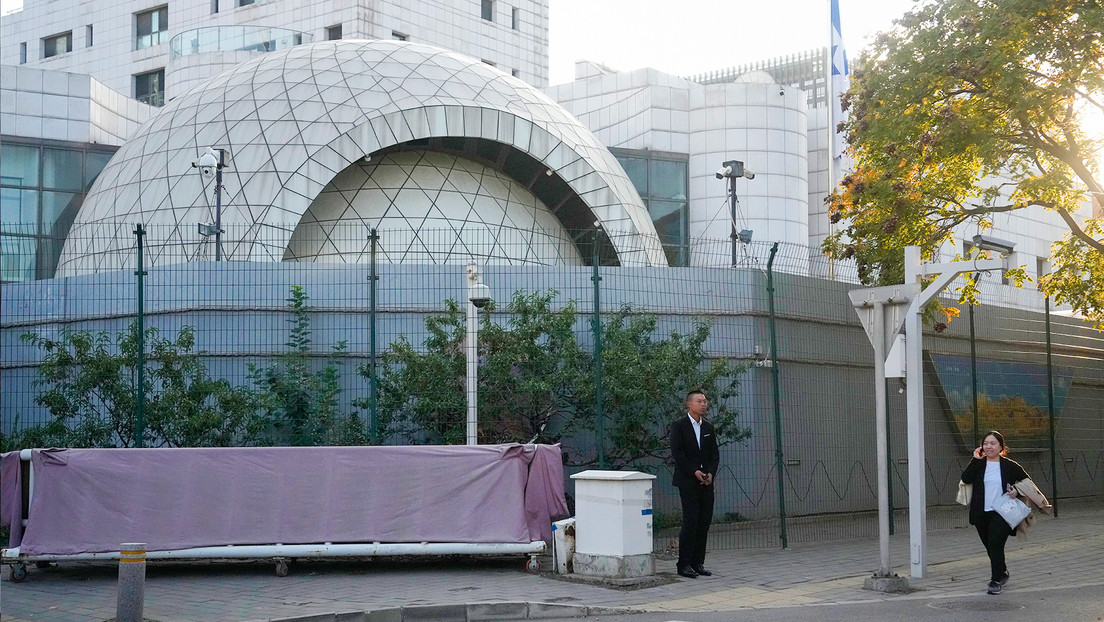 VIDEO: Momento exacto del ataque contra un empleado de la Embajada de Israel en China VIDEO: Momento exacto del ataque contra un empleado de la Embajada de Israel en China