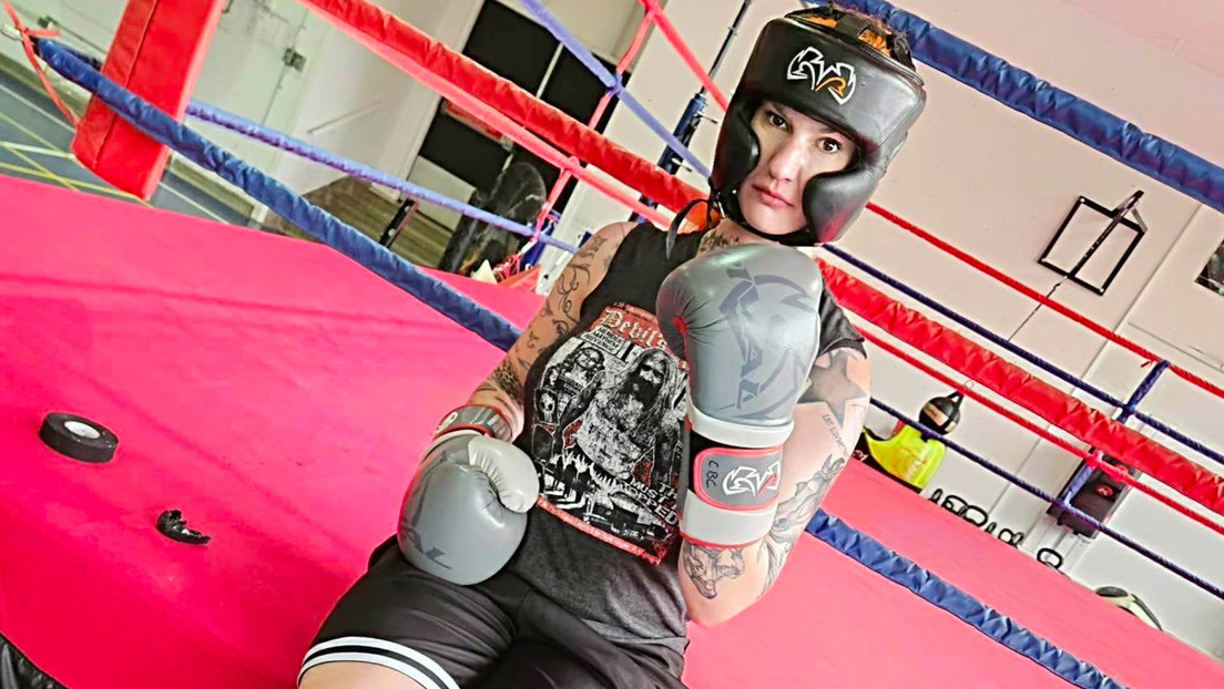 Boxeadora se niega a pelear al enterarse en el último momento que su rival es una mujer transgénero Boxeadora se niega a pelear al enterarse en el último momento que su rival es una mujer transgénero