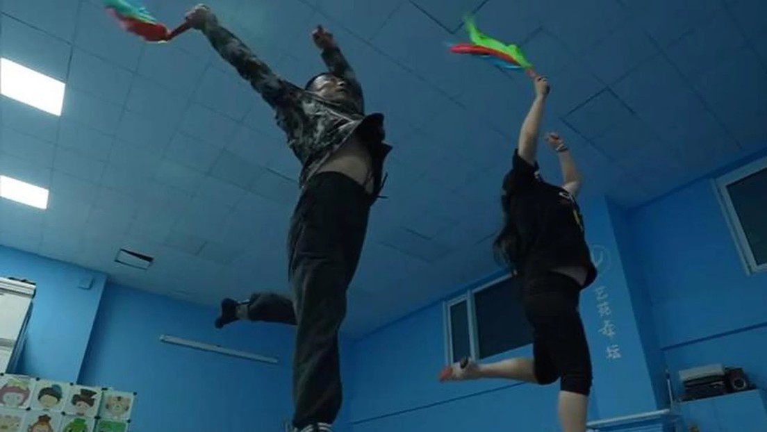 De limpiador de calles a bailarín: un hombre de 63 años cumple el sueño de toda su vida De limpiador de calles a bailarín: un hombre de 63 años cumple el sueño de toda su vida
