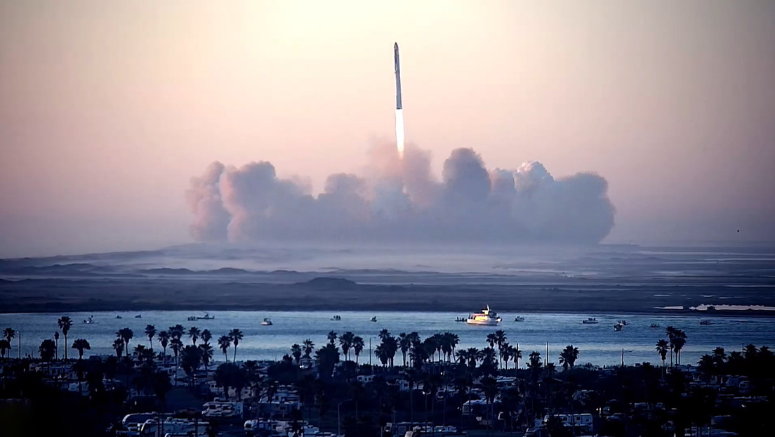 VIDEO: Nueva prueba de la colosal nave espacial de SpaceX termina con una explosión