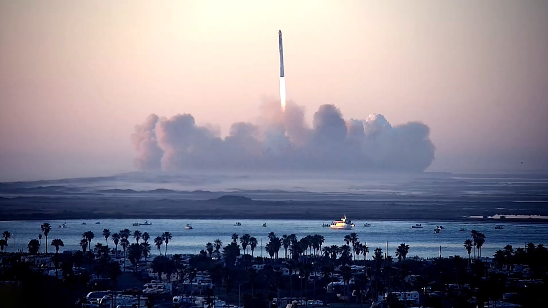VIDEO: Nueva prueba de la colosal nave espacial de SpaceX termina con una explosión VIDEO: Nueva prueba de la colosal nave espacial de SpaceX termina con una explosión